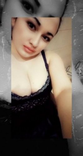 Индивидуалка Эля и Каралина 