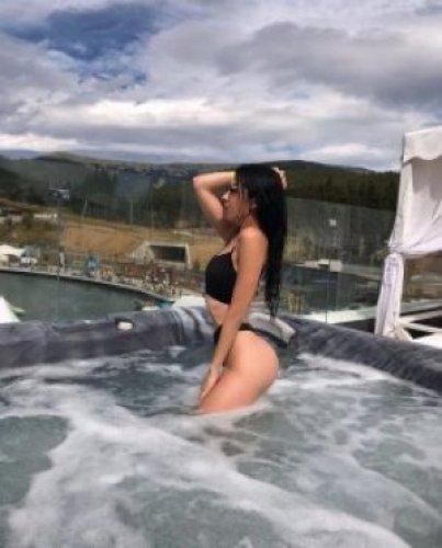 Индивидуалка Вика (фото мои)