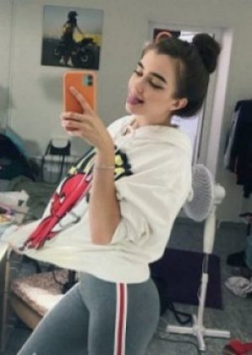 Индивидуалка Света