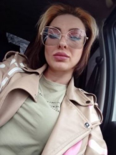 Индивидуалка МИНЕТ В АВТО