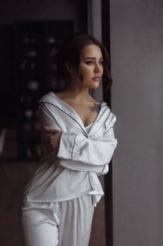 Индивидуалка Агата