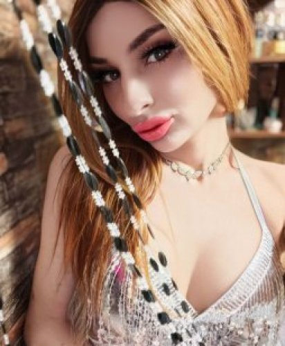 Индивидуалка Эли трансдевушка